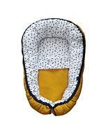 Babynestje Triangel Oker met Deken ANNIdesign
